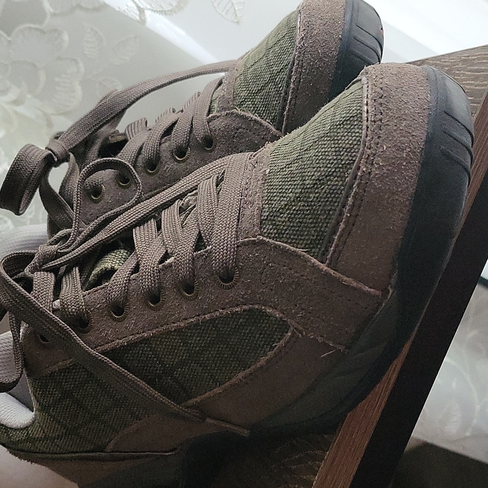 Therafit Shoes ( Sz 6 )